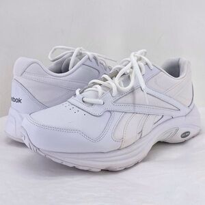 New in box Reebok white DMX Max sneakers